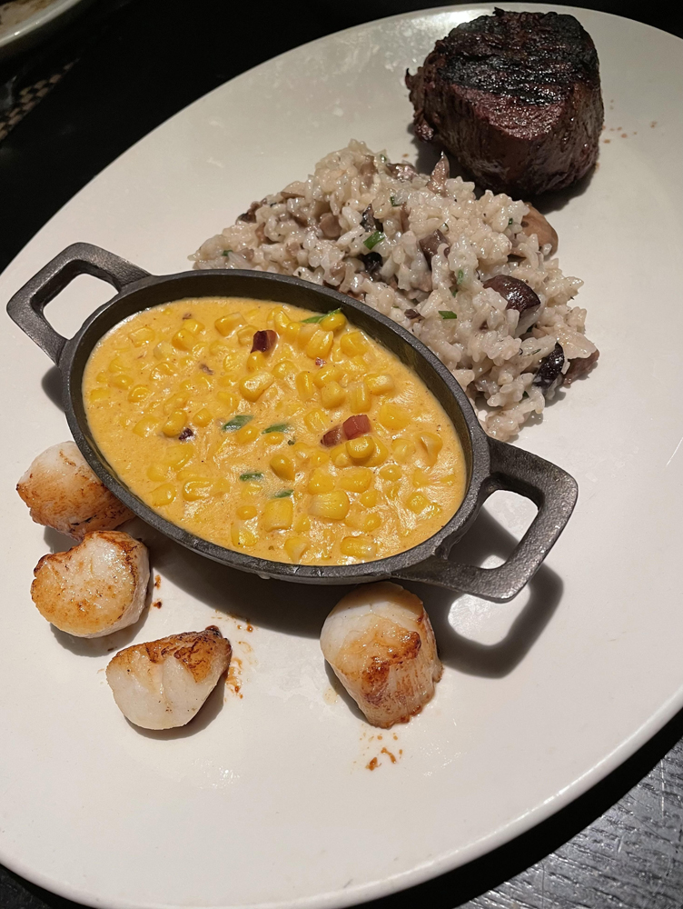 Filet Combo with Sea Scallops